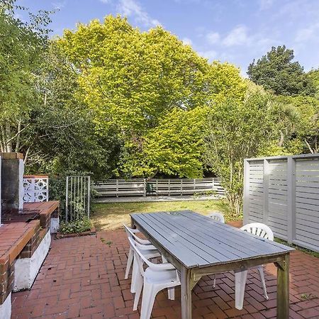 Little Nest In Ngaio Appartement Wellington Buitenkant foto