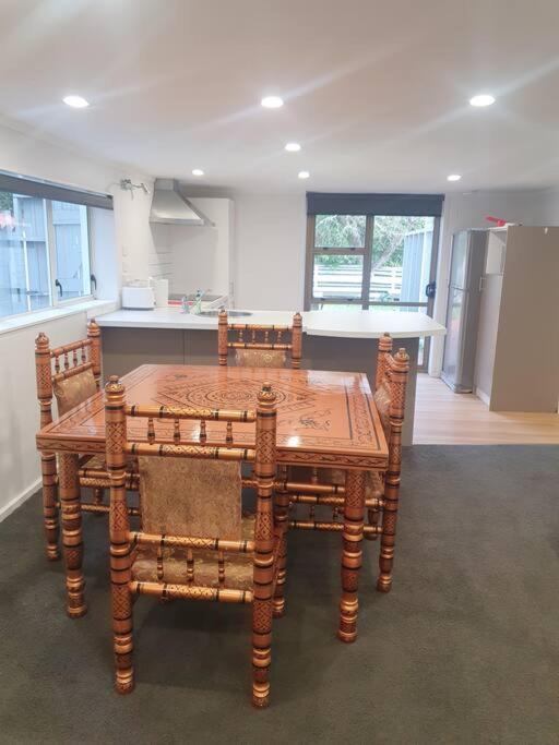 Little Nest In Ngaio Appartement Wellington Buitenkant foto